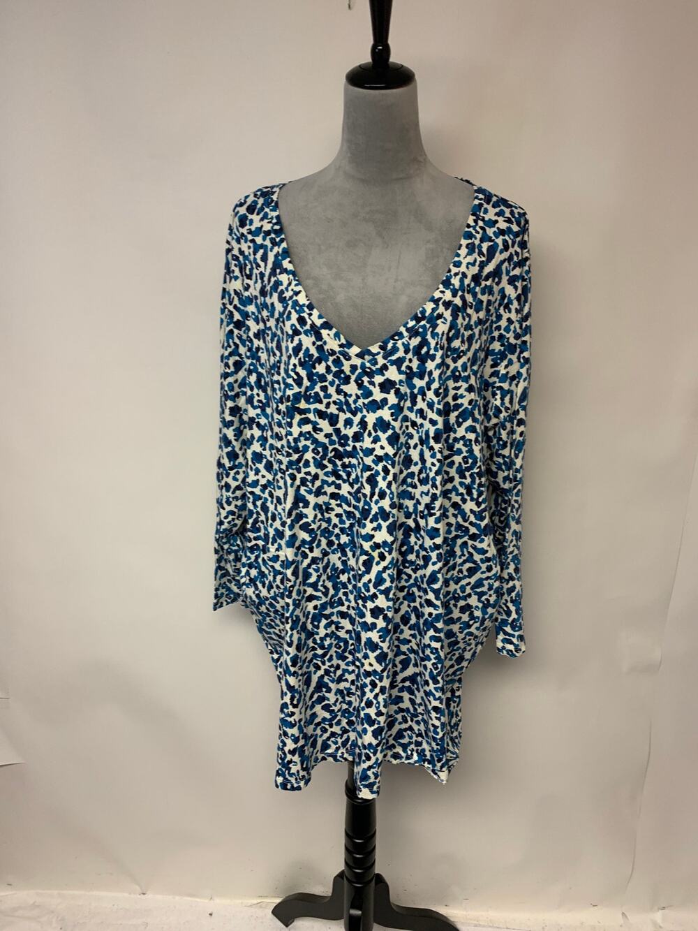 Roamans Top Vibrant Leopard Print Casual Whimsical  Basic Womens SZ 30-32 3X